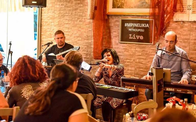 Η Σοφία Βόσσου συνεχίζει τις επιτυχημένες εμφανίσεις στην Πετρούπολη