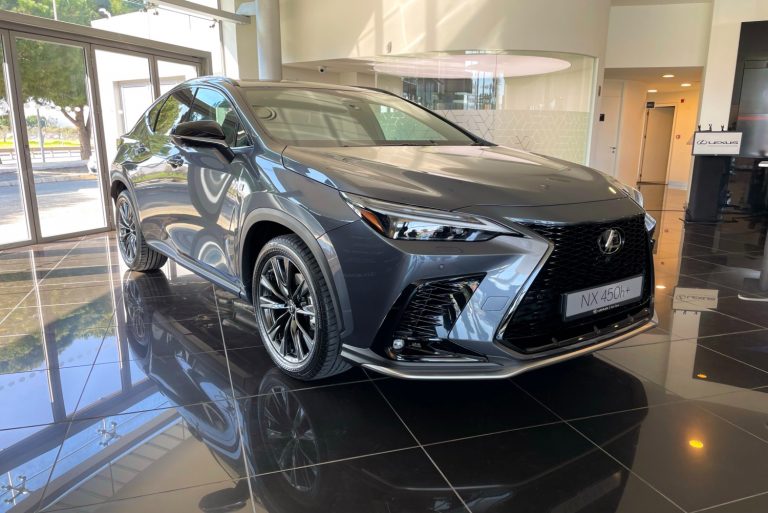 To ολότελα νέο Lexus ΝX εγκαινίασε ένα νέο κεφάλαιο για τη Lexus στην Κύπρο