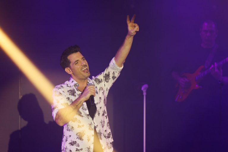 Θοδωρής Φέρρης: Σαρωτικός στην πρεμιέρα του στο «Barbarella live party»