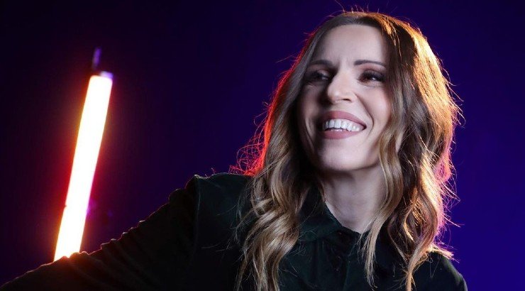 Η Ευρυδίκη ποζάρει με την αδερφή της και μας τη συστήνει!