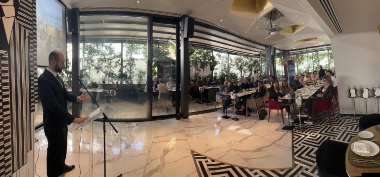 Η Emirates στην Κύπρο μας ταξιδεύει στις πτήσεις του μέλλοντος