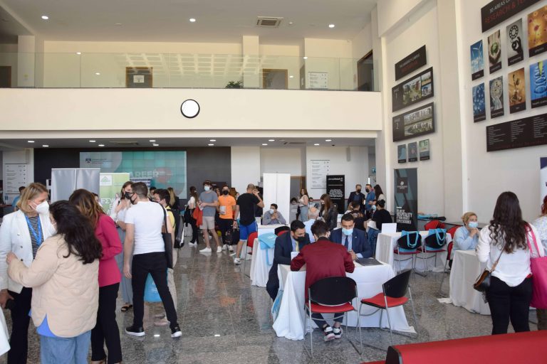 Με 43 εκθέτες πραγματοποιήθηκε το Career Fair στο Πανεπιστήμιο UCLan Cyprus