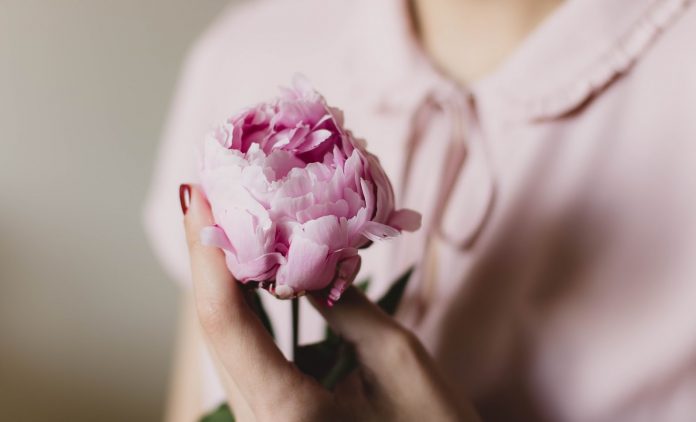 354645698576453435645