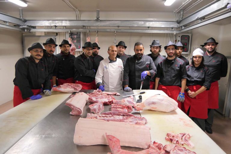 Μεγάλο ενδιαφέρον για το πρώτο Πρόγραμμα Κατάρτισης Κρεοπωλών στην Κύπρο