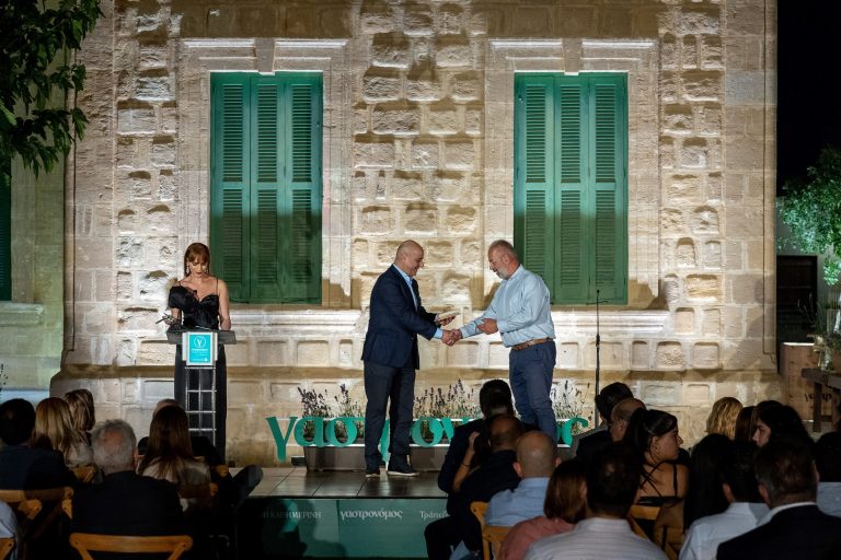 Βραβείο Ροζέ Κυπριακού Οίνου για το κρασί Ακτή του Οινοποιείου Κυπερούντας