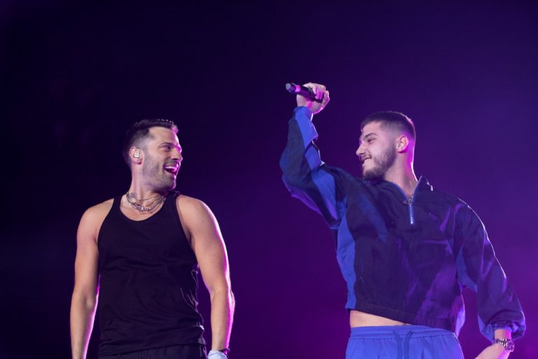 Κωνσταντίνος Αργυρός – Ελένη Φουρέιρα: ιστορική συναυλία με πάνω από 20.000 θεατές! Αποθέωση στη Θεσσαλονίκη