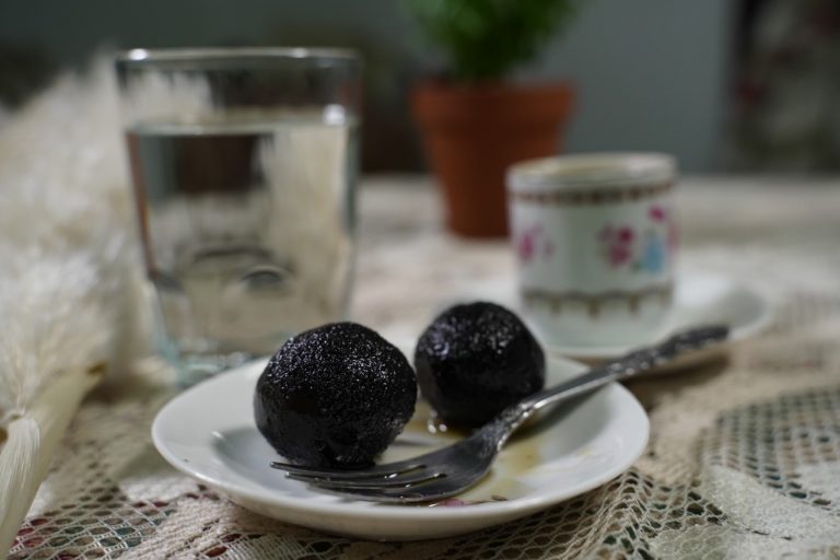 «ΚΥΠΡΙΩΤΙΚΑ ΣΚΕΤΣ»