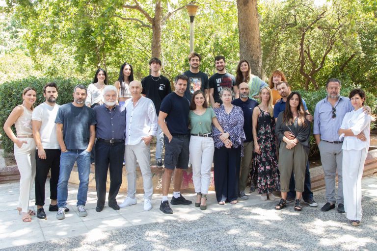 «ΠΑΓΙΔΕΥΜΕΝΟΙ»   ΔΡΑΜΑΤΙΚΗ ΣΕΙΡΑ  Η ΠΡΩΤΗ ΑΝΑΓΝΩΣΗ ΣΕΝΑΡΙΟΥ