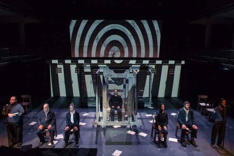 ΝΕΑ ΣΚΗΝΗ 1984 του Τζορτζ Όργουελ σε διασκευή των Ρόμπερτ Άικ & Ντάνκαν Μακμίλαν