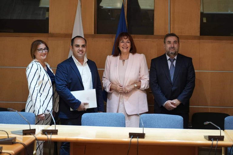 Εθνική Στρατηγική για την Ενεργό Πολιτότητα και τη Συμμετοχική Διακυβέρνηση  Στόχος η Ενίσχυση της Συμμετοχικής Δημοκρατίας