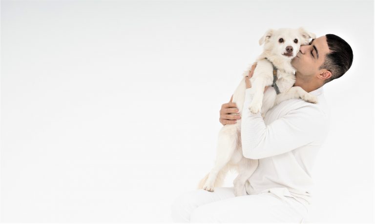 ΚΩΔΙΚΟΣ «ΚΟΜΠΑΝΙΑ 4 Χ 4!»… Το νέο μιούζικαλ τσέπης από τη Θεατρική Ομάδα Persona