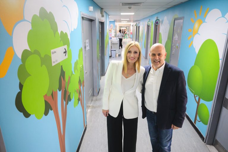 Υλοποιείται η πρωτοβουλία Δρ. Αργύρη Αργυρίου και Φωτεινής Τσιρίδου για ανακαίνιση και αναβάθμιση της Παιδιατρικής Κλινικής Νοσοκομείου Λεμεσού «Αμερίκος Αργυρίου»