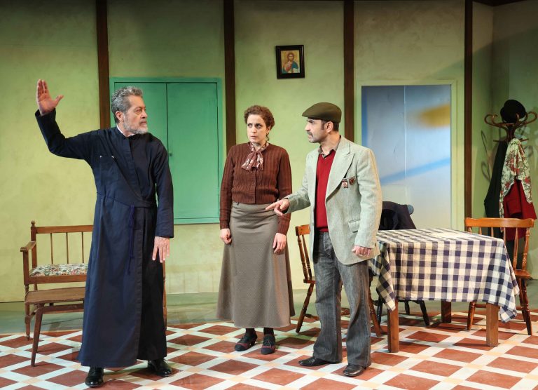 To Θέατρο «ΔΙΟΝΥΣΟΣ» περιοδεύει στη Λεμεσό, Θέατρο «Ριάλτο», για μία μόνο παράσταση στις 9 Φεβρουαρίου 2023, 8.30 μ.μ., με την  επίκαιρη, κυπριακή κωμωδία  «Ο Παπαφίγκος», του Σώτου Ορείτη, που ανεβαίνει σε σκηνοθεσία Χρήστου Γιάγκου.