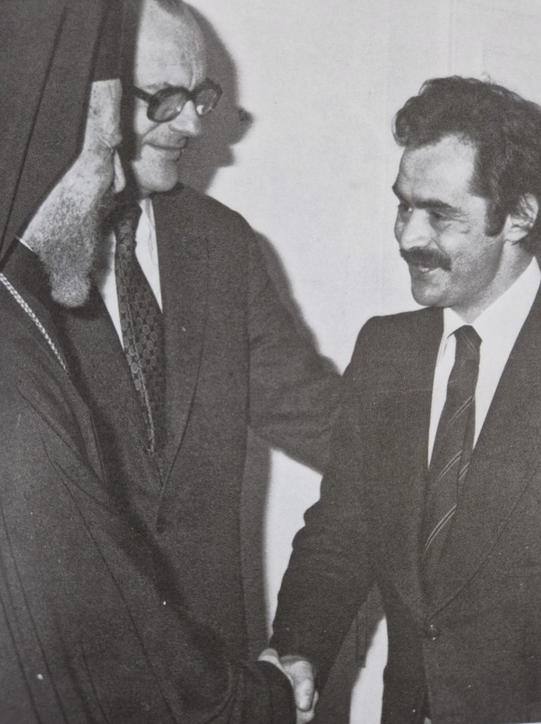 DE FACTO ΚΥΡΙΑΚΗ 26 ΦΕΒΡΟΥΑΡΙΟΥ ΣΤΙΣ 21:10