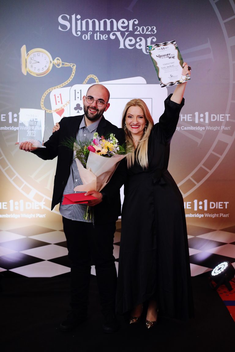 Ο Σταύρος Ζαννετίδης έπιασε τον στόχο! Έχασε πάνω από 107 κιλά και χρίστηκε Slimmer of the Year 2023 της The 1:1 Diet για το 2023.