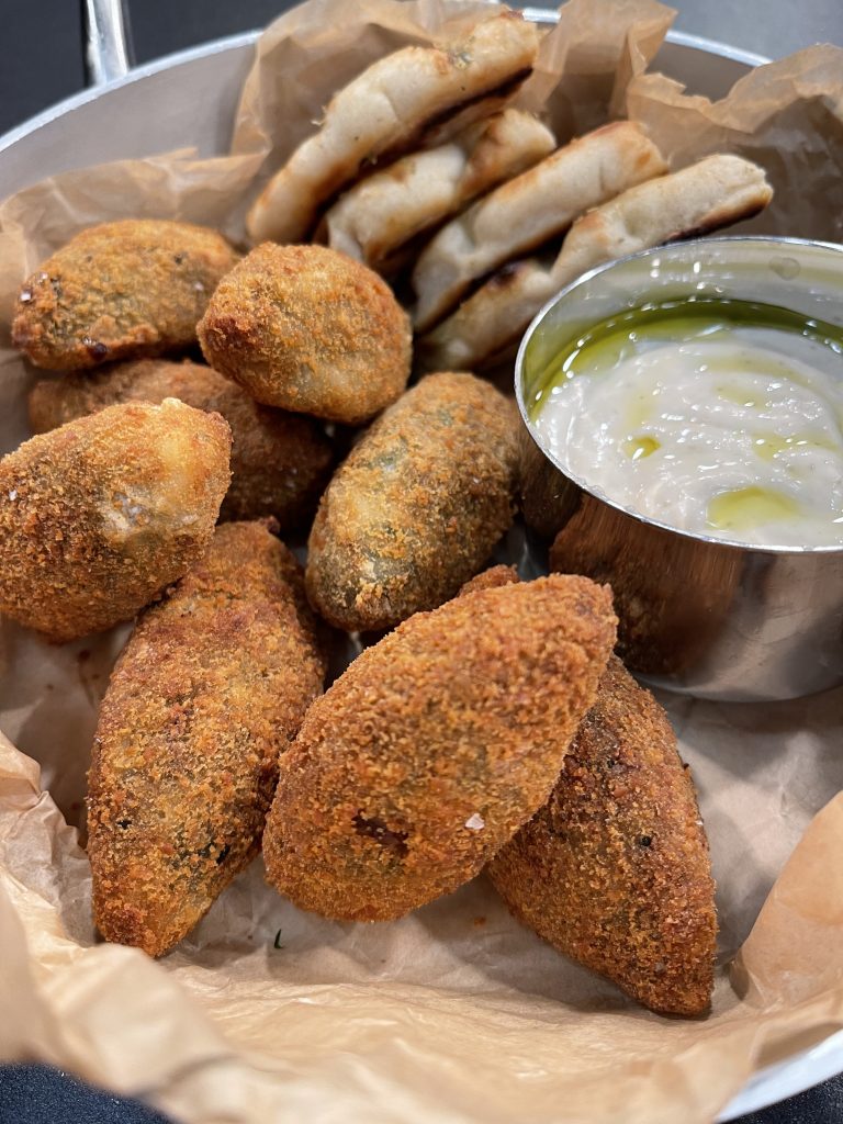 ΕΠΙΠΛΟΓΚΟΥΡΜΕΔΙΕΣ: ΚΥΡΙΑΚΗ 12 ΜΑΡΤΙΟΥ ΣΤΙΣ 15:15