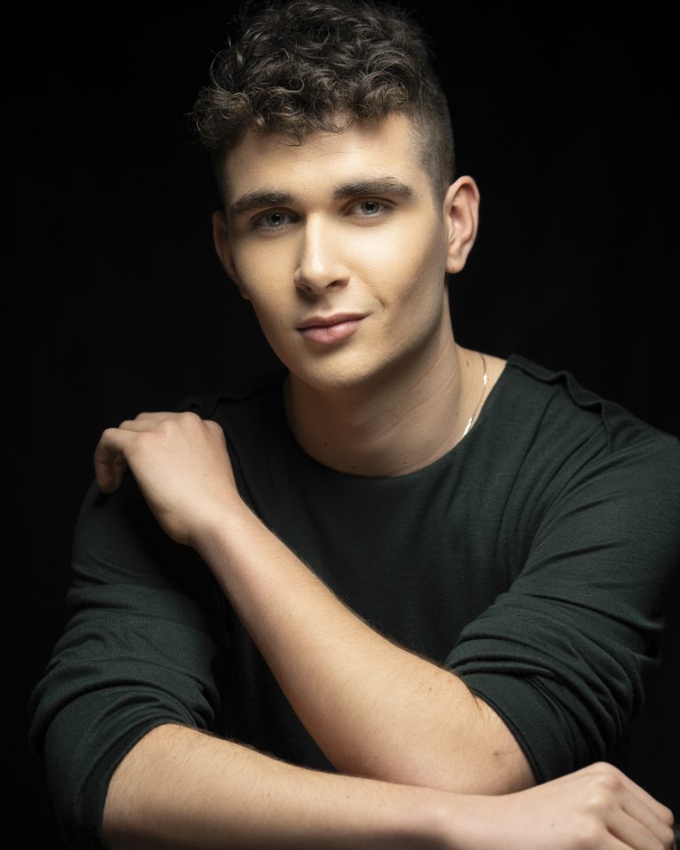 Victor Vernicos – «What They Say» Η ελληνική συμμετοχή στη φετινή Eurovision!