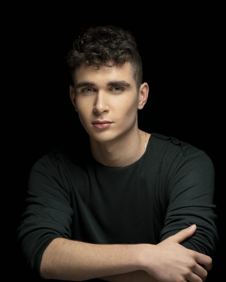 Victor Vernicos: Στην τελική ευθεία για τη Eurovision 2023 Έτοιμη για το Λίβερπουλ η ελληνική αποστολή!