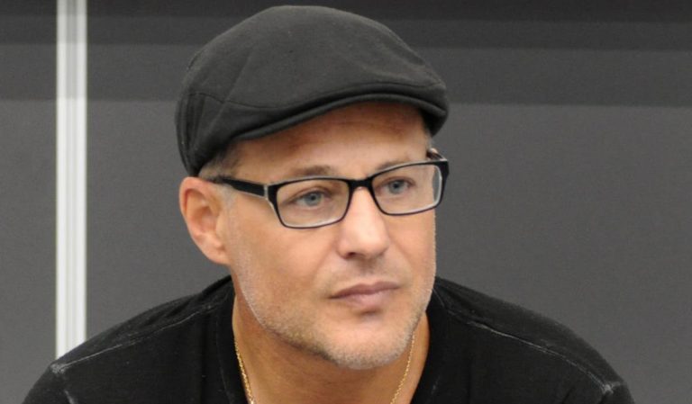 Ο Χολιγουντιανός αστέρας Louis Mandylor βρέθηκε στην Ελλάδα.