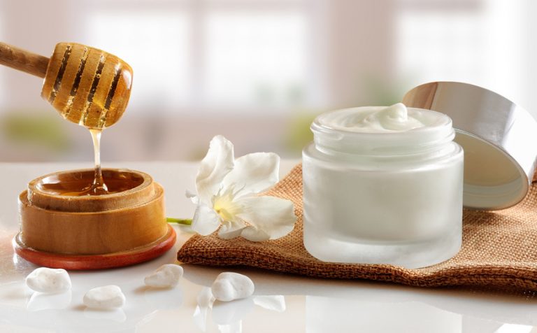 7 οφέλη του μελιού για την επιδερμίδα