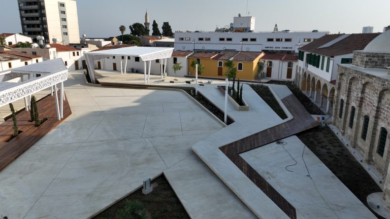 Visual Rhythms artist-run space project   Σάββατο 2 Σεπτεμβρίου 2023, από τις 17:00 μέχρι τις 01:00  Πλατεία Ζουχούρι Λάρνακα