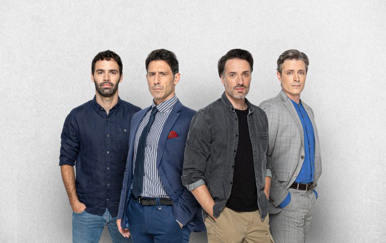 «ΜΕΤΑ ΤΗ ΦΩΤΙΑ»  ΚΑΛΟ vs. ΚΑΚΟ  OI ΤΕΣΣΕΡΙΣ ΑΝΔΡΕΣ ΠΟΥ ΘΑ ΑΛΛΑΞΟΥΝ ΤΗ ΜΟΙΡΑ ΤΗΣ ΙΩΑΝΝΑΣ, ΤΗΣ ΕΙΡΗΝΗΣ ΚΑΙ ΤΗΣ ΑΝΘΗΣ  Πρεμιέρα, Πέμπτη 5 Οκτωβρίου στις 21:00