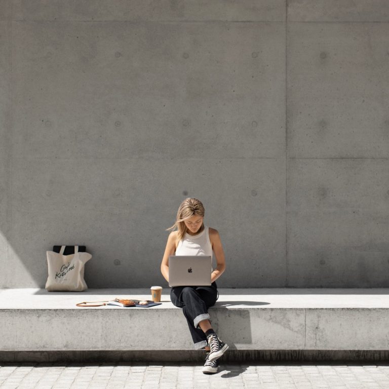 GET YOUR TECH FASHION FIX ΜΕ ΤΑ ΝΕΑ ΛΑΝΣΑΡΙΣΜΑΤΑ ΤΗΣ NATIVE UNION