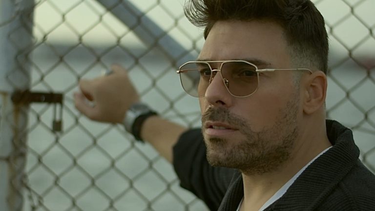 Χρήστος Ανδριανός ” Το ποτήρι” κυκλοφόρησε το νέο του τραγούδι