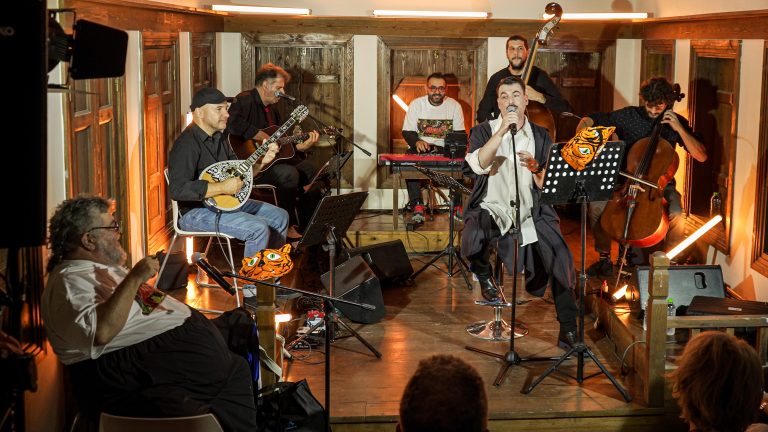 ΣΤΑΜΑΤΗΣ ΚΡΑΟΥΝΑΚΗΣ ΧΡΗΣΤΟΣ ΓΕΡΟΝΤΙΔΗΣ: Παρουσίαση του νέου δίσκου «Λαϊκά τραγούδια Ο ΤΙΓΡΗΣ» ΑΡΧΟΝΤΙΚΟ ΜΠΕΝΙΖΕΛΩΝ,