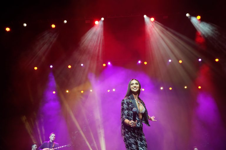 Αναστασία – «Ευχή» | Όσα συνέβησαν στην live απονομή & παρουσίαση δίσκου της (photos)