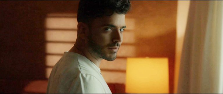 Νέο single για τον Νίκο Δούρο με την υπογραφή του Σταμάτη Γονίδη!