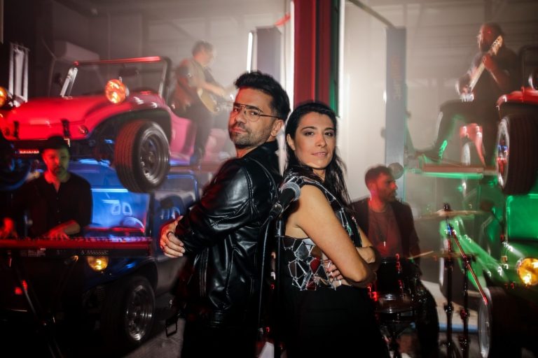 Η Τζένη Γεωργιάδη διασκεύασε το τραγούδι «Κρύψου» με τη συμμετοχή των Onirama!