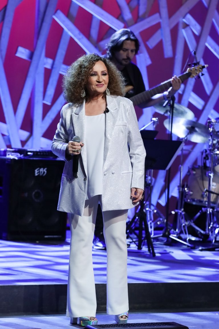 «ΣΑΒΒΑΤΟ ΜΕ ΦΙΛΟΥΣ!» Με τον Χρήστο Φερεντίνο Πρεμιέρα το Σάββατο 6 Ιανουαρίου στις 21:00 στο ΣΙΓΜΑ