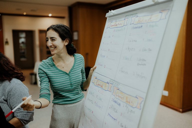 Εξερευνώντας δράσεις και πολιτικές για τη νεολαία μέσα από τους διαδραστικούς συγκριτικούς χάρτες της ΕΕ