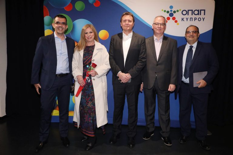 Με πνεύμα ομαδικότητας και υπευθυνότητας!