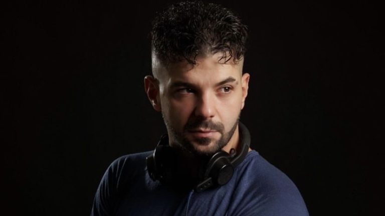 Συνέντευξη Dj Χρήστος Δημακόπουλος