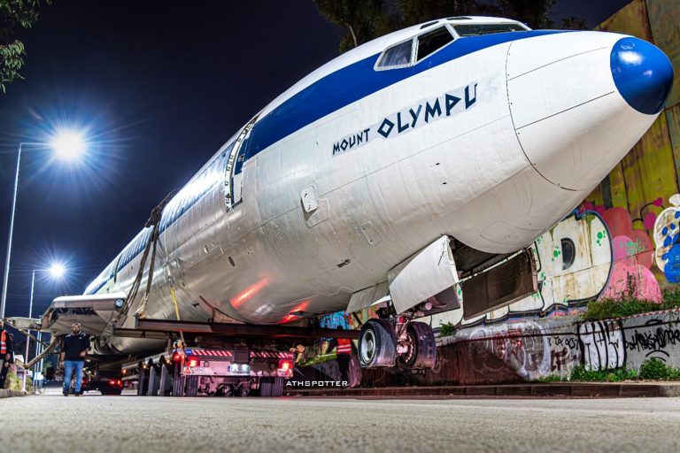 Στη Λεωφόρο Βουλιαγμένης το θρυλικό Boeing 727  της Ολυμπιακής Αεροπορίας