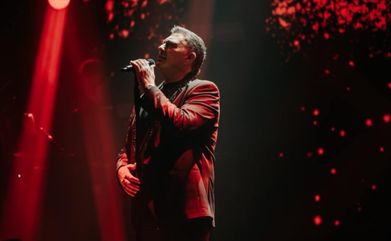 Μία θαυμάστρια του Νίκου Μακρόπουλου κατάφερε να κερδίσει την προσοχή του με ένα ιδιαίτερο κομπλιμέντο