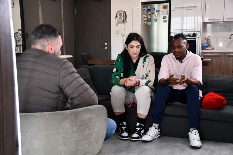 «Ο ρατσισμός δεν φορά πάντα κουκούλα». Το Σάββατο 22 Μαρτίου 18:50 στο ΣΙΓΜΑ.