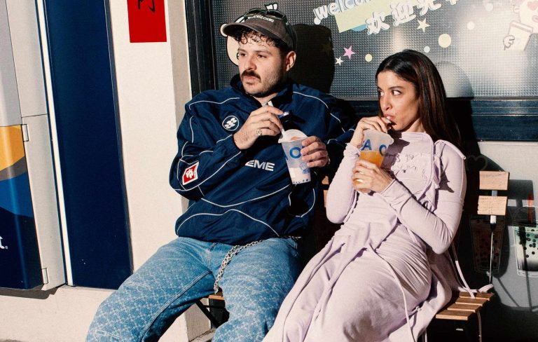 ELA, ELA: Η Μαρίνα Σάττι συναντά τον Saske στην πιο urban POP ανάγνωση του μύθου του Ρωμαίου και της Ιουλιέτας