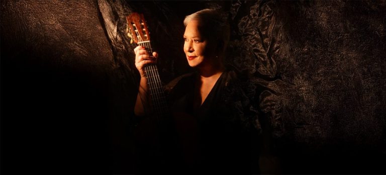 Η Μελίνα Κανά επανέρχεται δυναμικά με το νέο single «Κορμί Σαν Την Κιθάρα Σου»