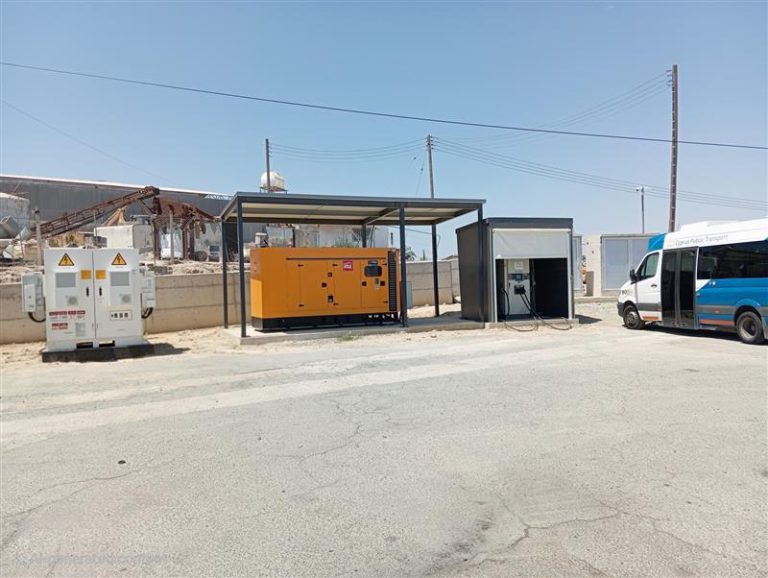 ΟΔΗΓΩΝΤΑΣ ΠΡΟΣ ΤΟ ΜΕΛΛΟΝ: Η CYPRUS PUBLIC TRANSPORT ΑΝΑΒΑΘΜΙΣΕ ΣΤΑΘΜΟ ΦΟΡΤΙΣΗΣ ΗΛΕΚΤΡΙΚΩΝ ΛΕΩΦΟΡΕΙΩΝ