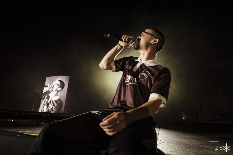 Σείστηκε το ΟΑΚΑ με τη sold out συναυλία του Bloody Hawk