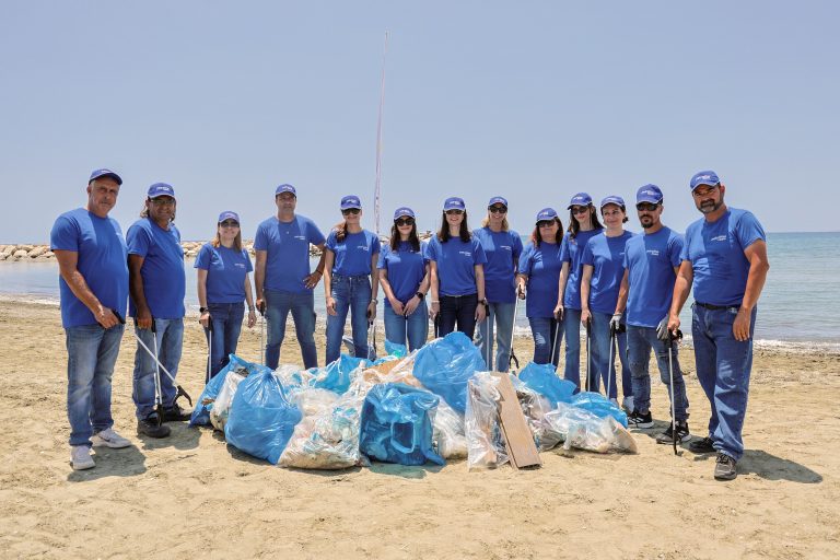 Η Πετρολίνα συμμετέχει σε εκστρατεία καθαρισμού παραλίας  για την Παγκόσμια Ημέρα Περιβάλλοντος