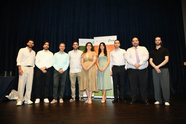 Η Coca-Cola HBC Κύπρου επιβραβεύει την αριστεία. Υποτροφία και χρηματικά βραβεία σε αριστεύσαντες φοιτητές του Πανεπιστημίου Κύπρου.