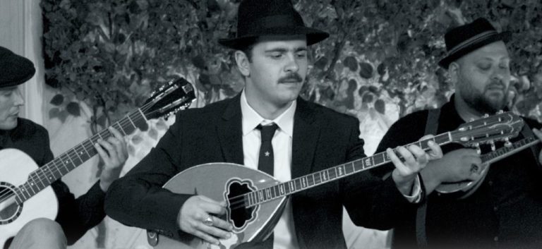 ΚΟΥΤΣΑΒΑΚΗΣ – «ΟΛΟ ΠΑΡΑΠΟΝΑ»: ΤΟ ΝΕΟ ΤΟΥ ΡΕΜΠΕΤΙΚΟ ΠΟΥ ΕΓΡΑΨΕ Ο ΤΑΚΙ ΤΣΑΝ