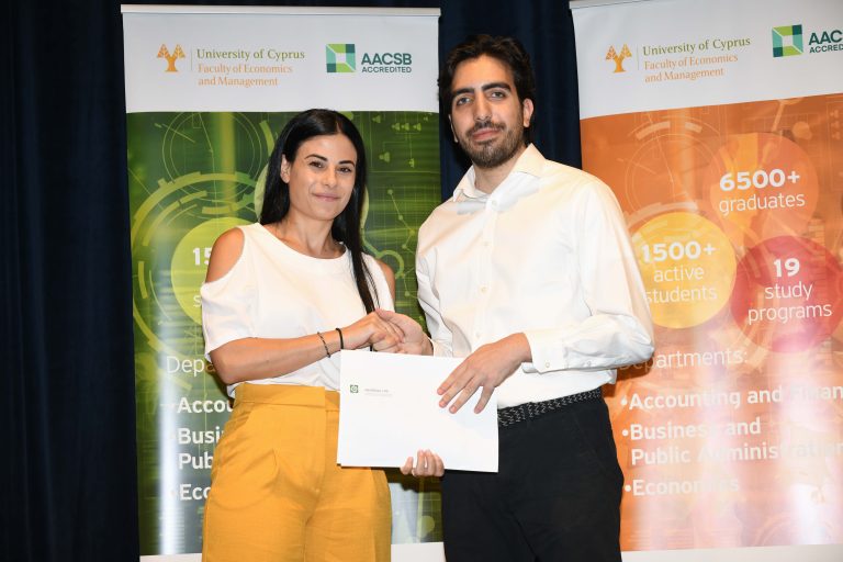 Η Universal Life στηρίζει τη νέα γενιά επιστημόνων  και επιβραβεύει ξανά την αριστεία