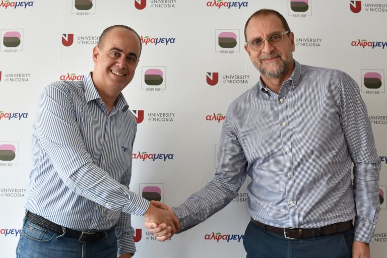 Επεκτείνουν τη συνεργασία τους για παροχή υποτροφιών οι Υπεραγορές ΑΛΦΑΜΕΓΑ – Bean Bar και το Πανεπιστήμιο Λευκωσίας