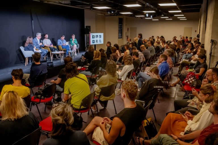 Σημαντική παρουσία ΘΟΚ στην Αβινιόν