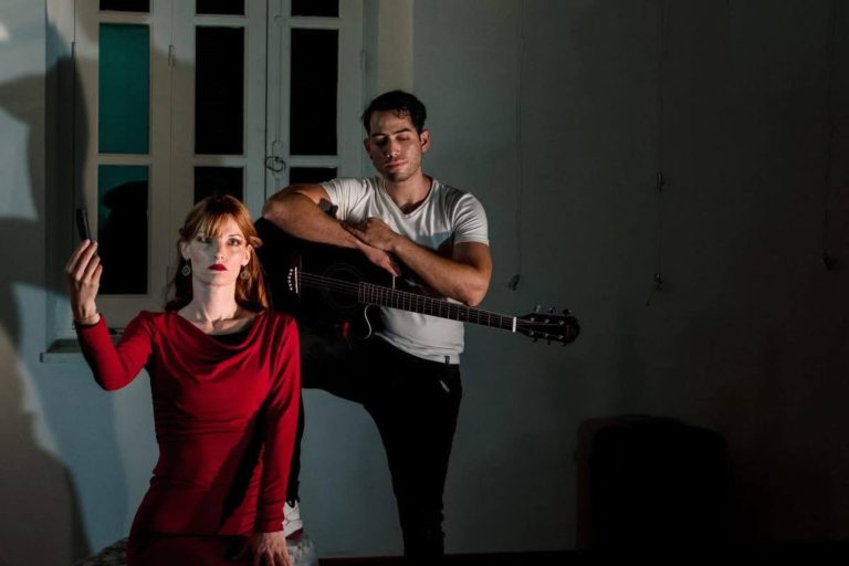 «Skylight» στο Flea Theatre σε κείμενο της Μαριλένας Αχιλλέως και σκηνοθεσία του Σταύρου Ξ. Πέτρου